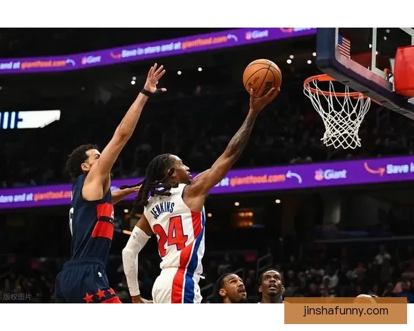 杜伦带伤出战力助活塞锁定东部第一 奥汤称他完全配得上最佳阵容